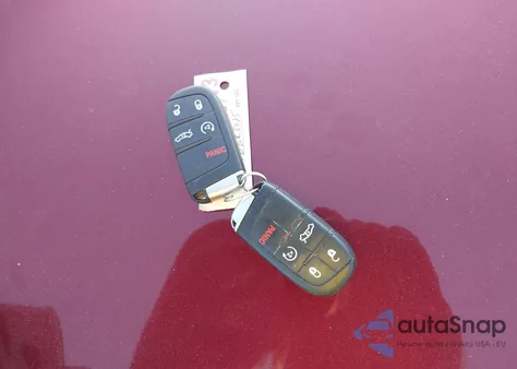 2022 Dodge Challenger Gt z USA, uszkodzony, nr VIN 2C3CDZJG0NH109437